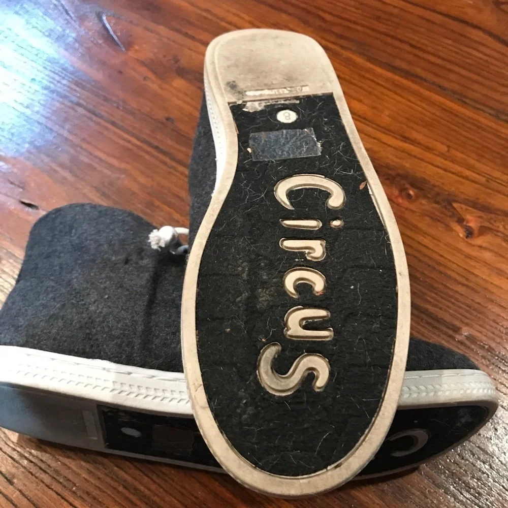 👟 RARE Sneaker/Bootie by Circus